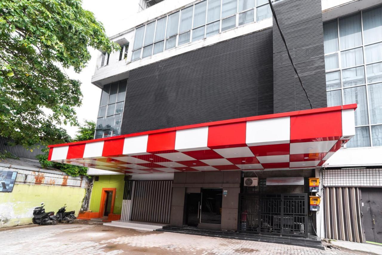 Glamour Hotel And Spa Medan Exterior foto
